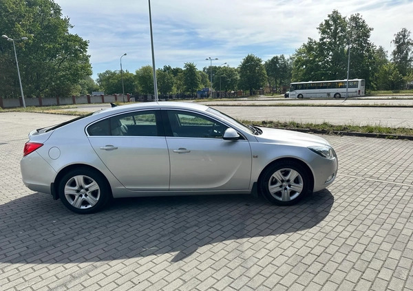 Opel Insignia cena 30999 przebieg: 187000, rok produkcji 2010 z Warszawa małe 211